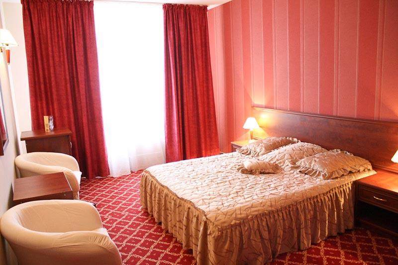 Hotel Europeca Craiova Bagian luar foto