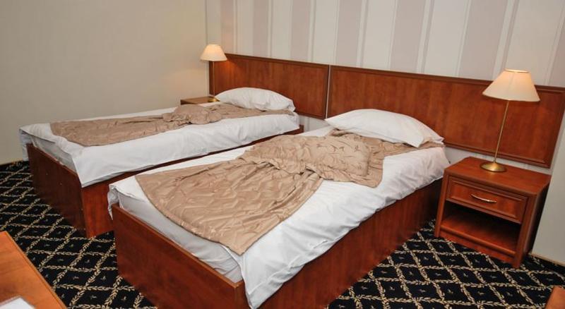 Hotel Europeca Craiova Bagian luar foto